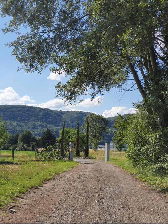 En campagne, confortable Le Pouzin Exterior foto